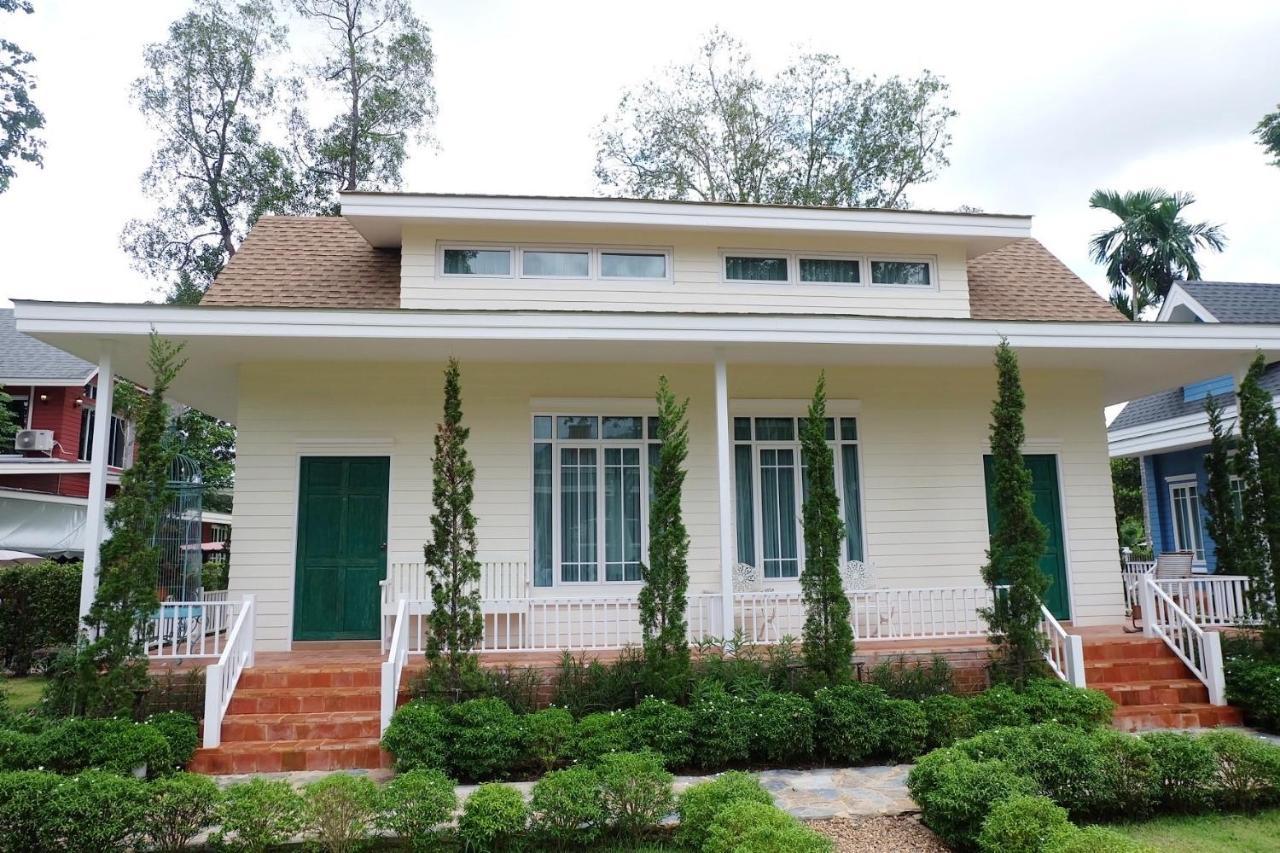 רנונג Baroque Boutique Resort מראה חיצוני תמונה